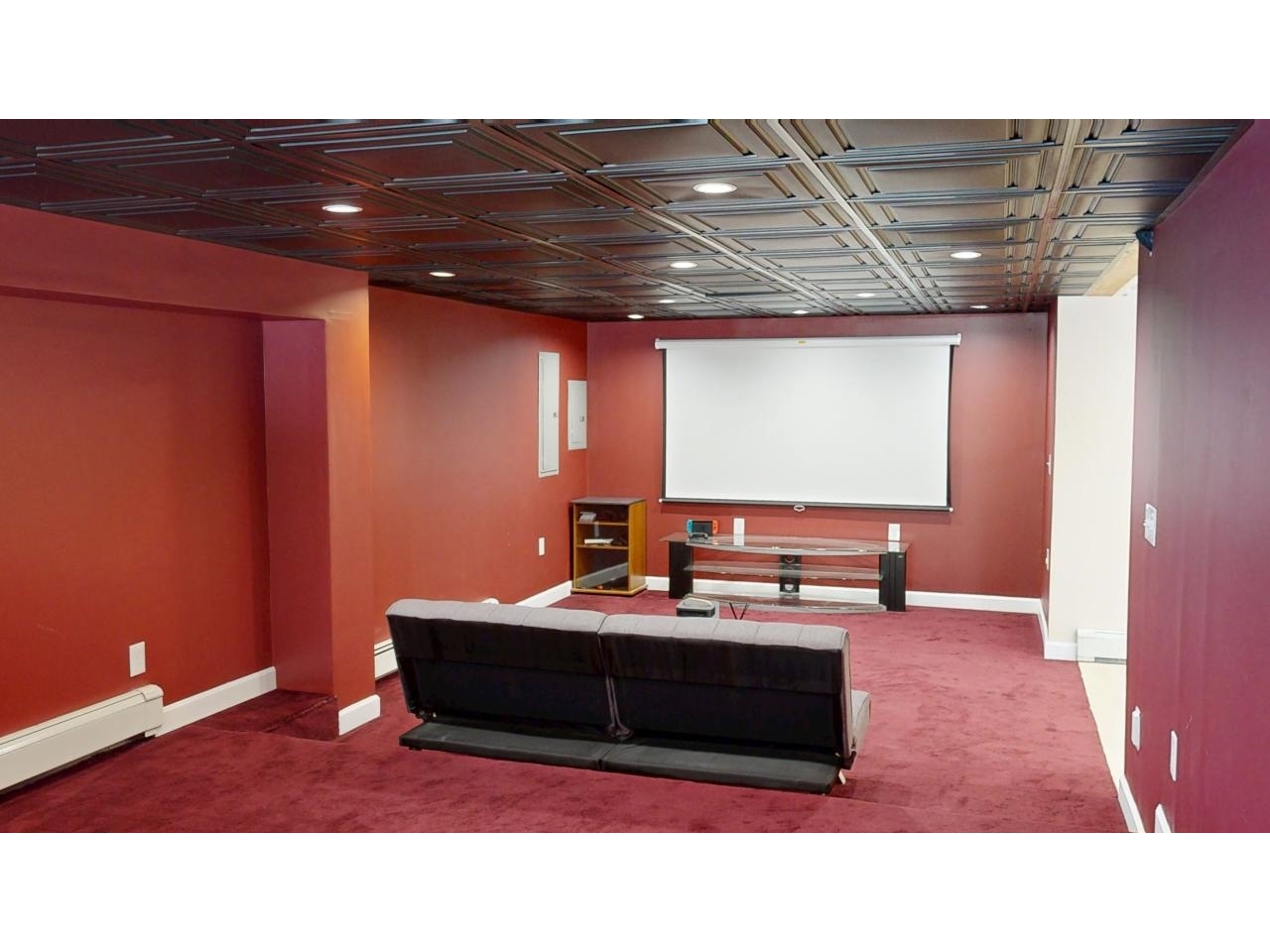 12 Cabot Court