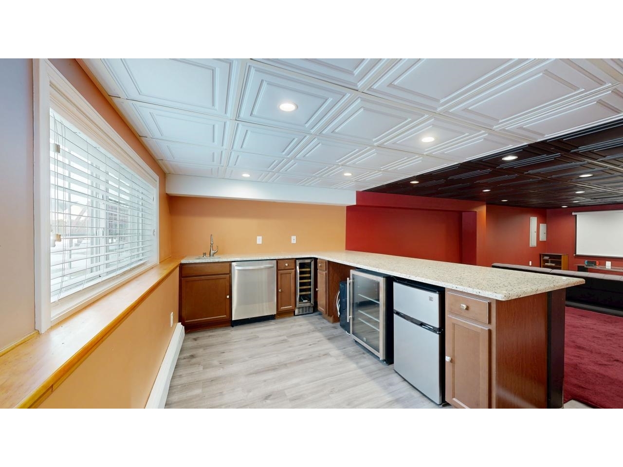 12 Cabot Court