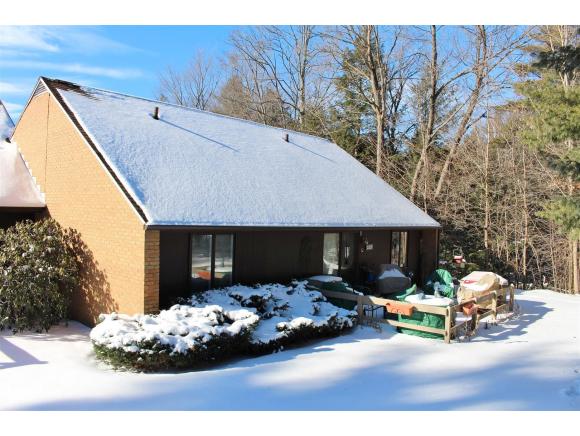 12 Cedar Glen N, Unit 12