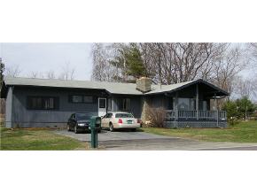 12 Center Rd