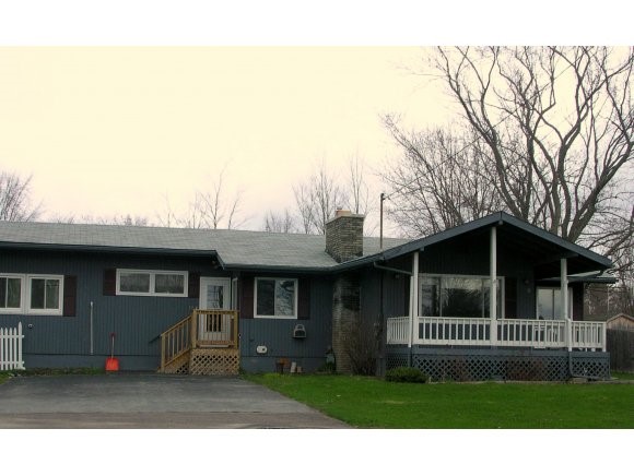 12 Center Road