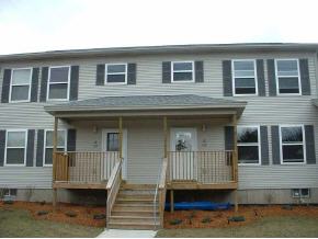 12 Checkerberry Sq, Unit 106