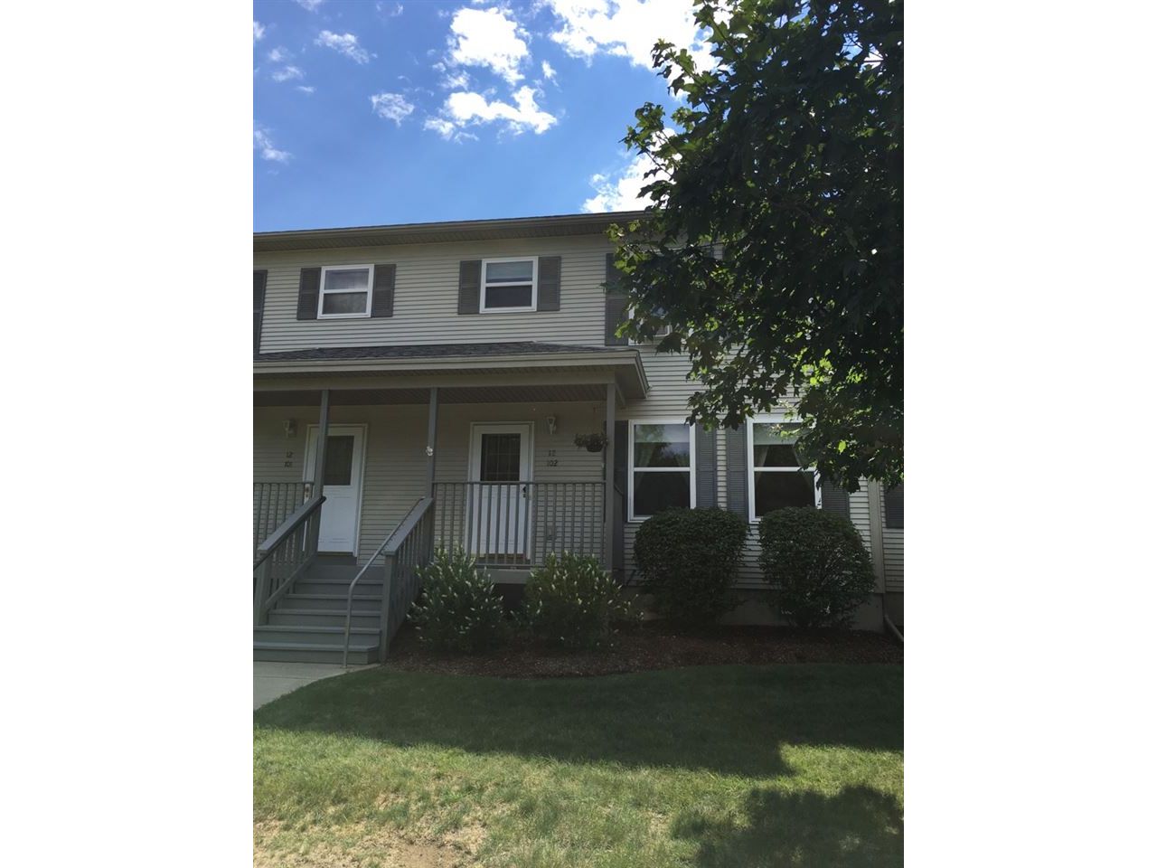 12 Checkerberry Square, Unit 102