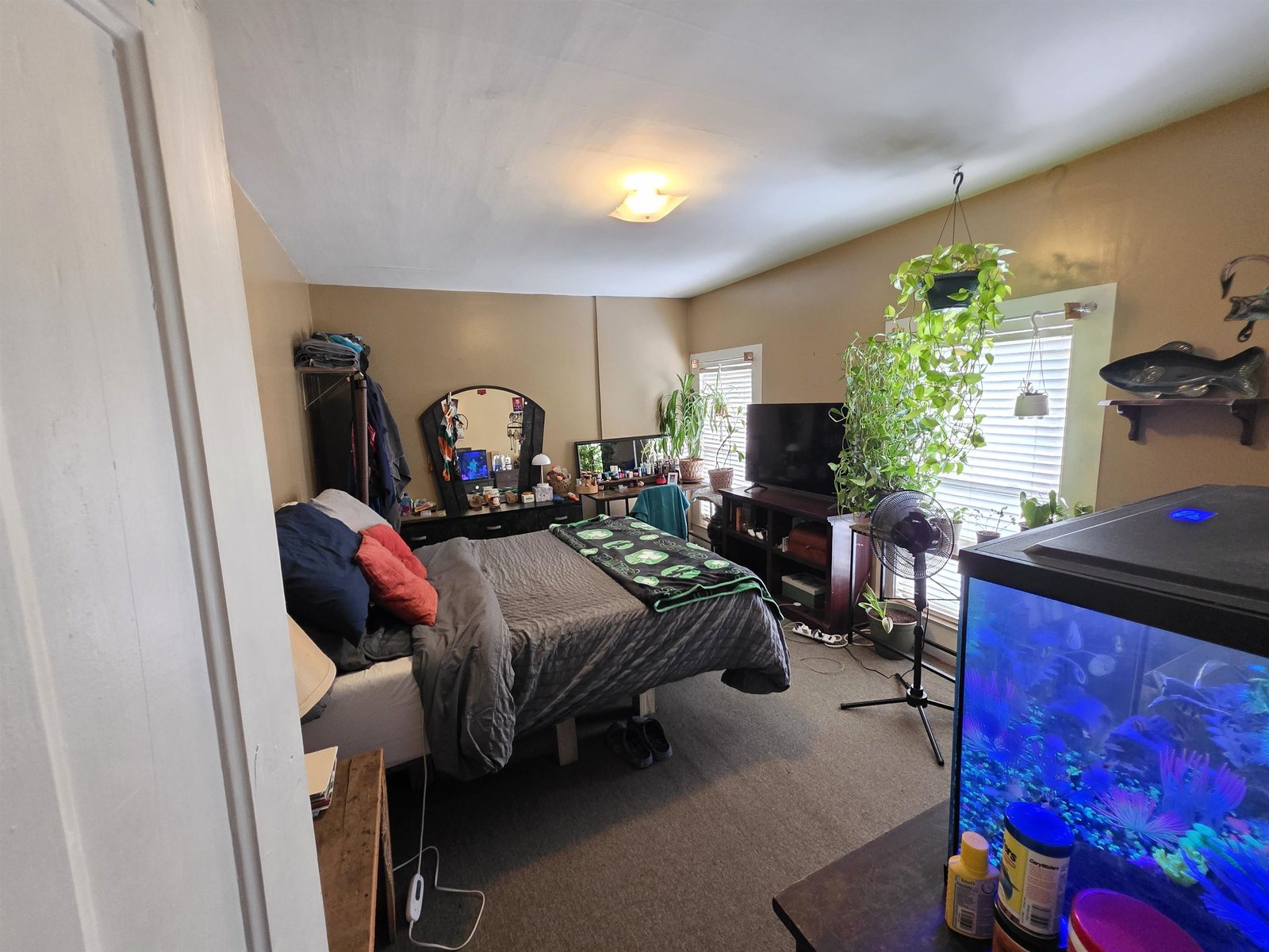 Apartment bedroom 1- level 2