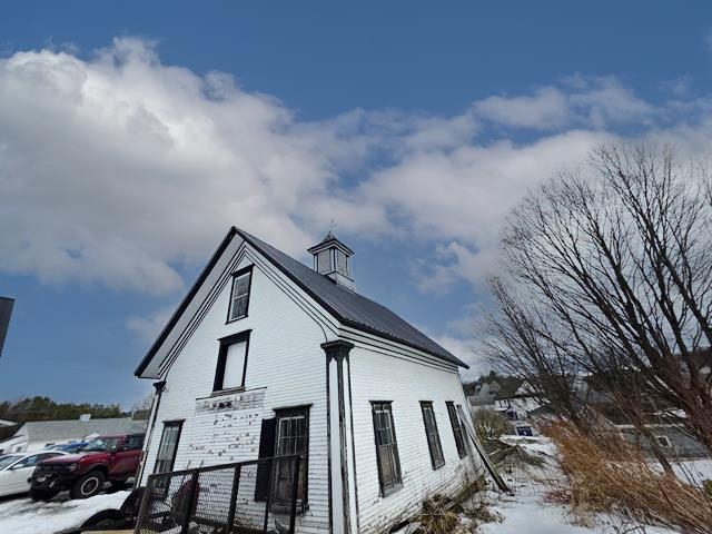 Carriage shed back