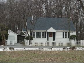 12 Clems Dr