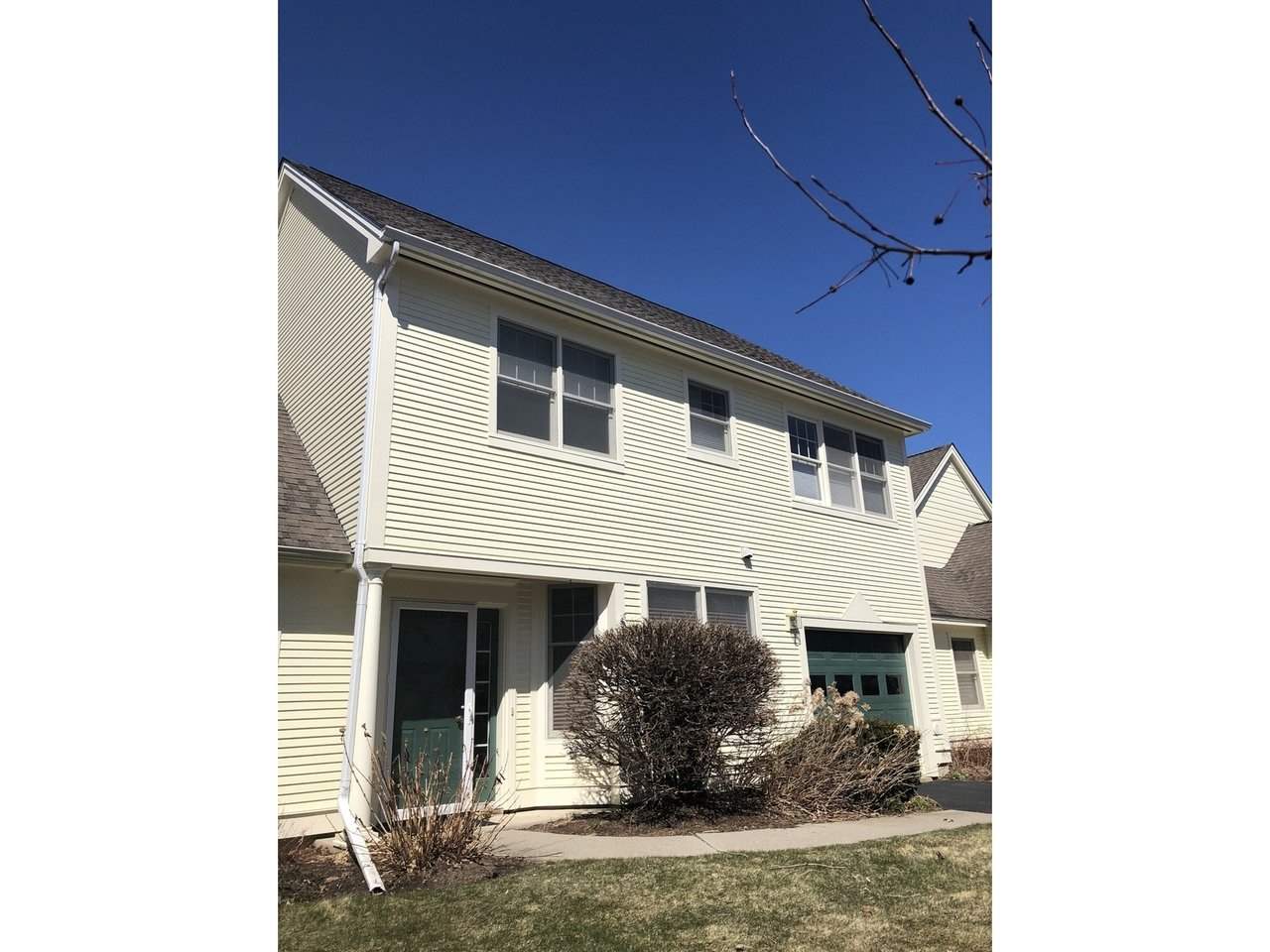 12 Eastman Farm Road