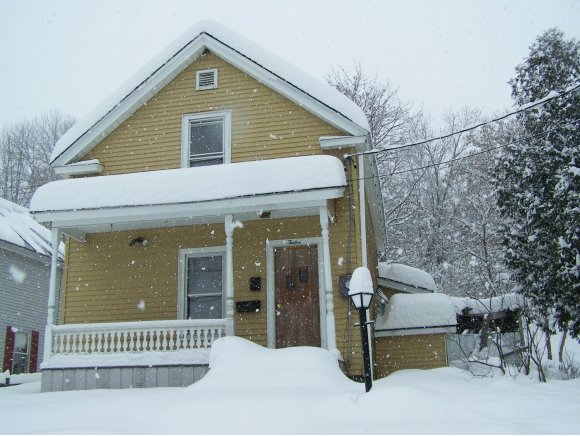 12 Foster Street