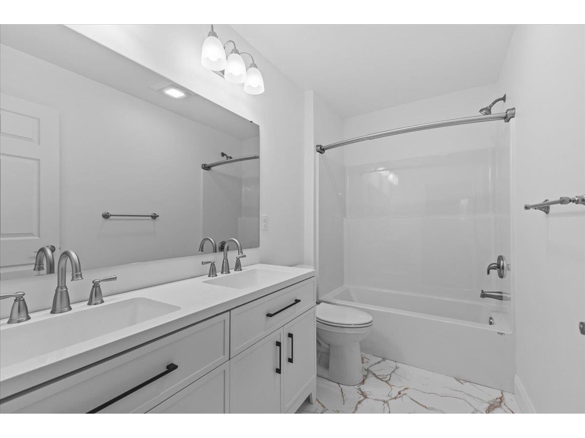 12 Franklin Street, Unit 3