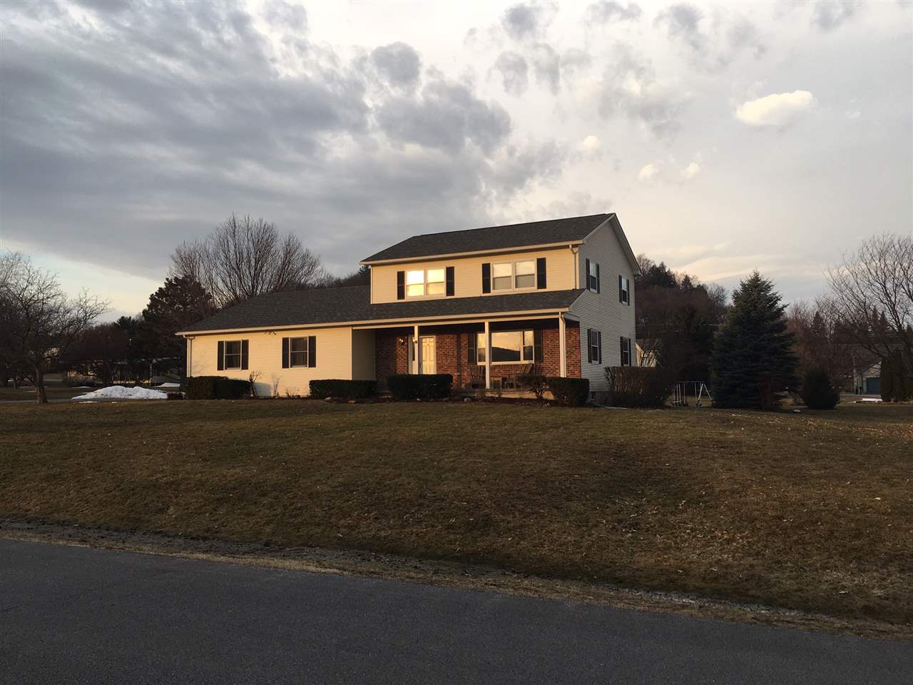 12 Georgie Avenue