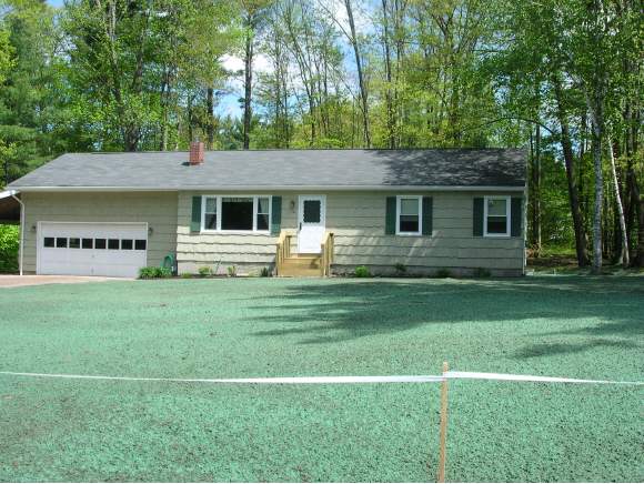 12 Glenwood Dr