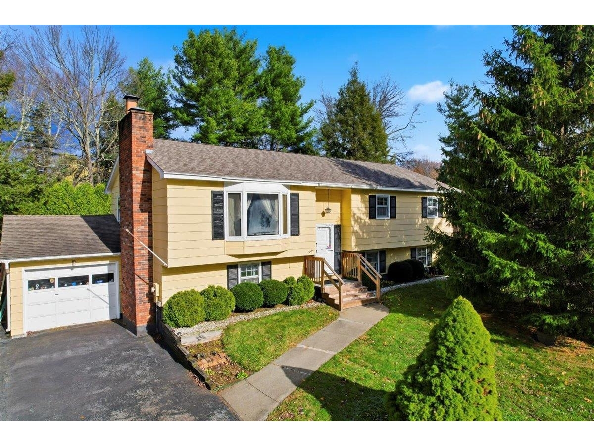 12 Greenwood Avenue