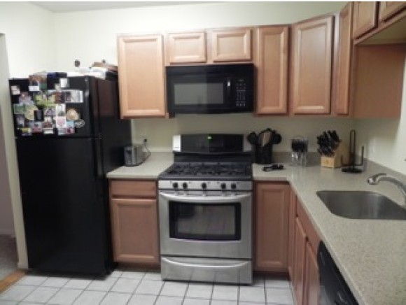 12 Hawthorne Circle, Unit 12