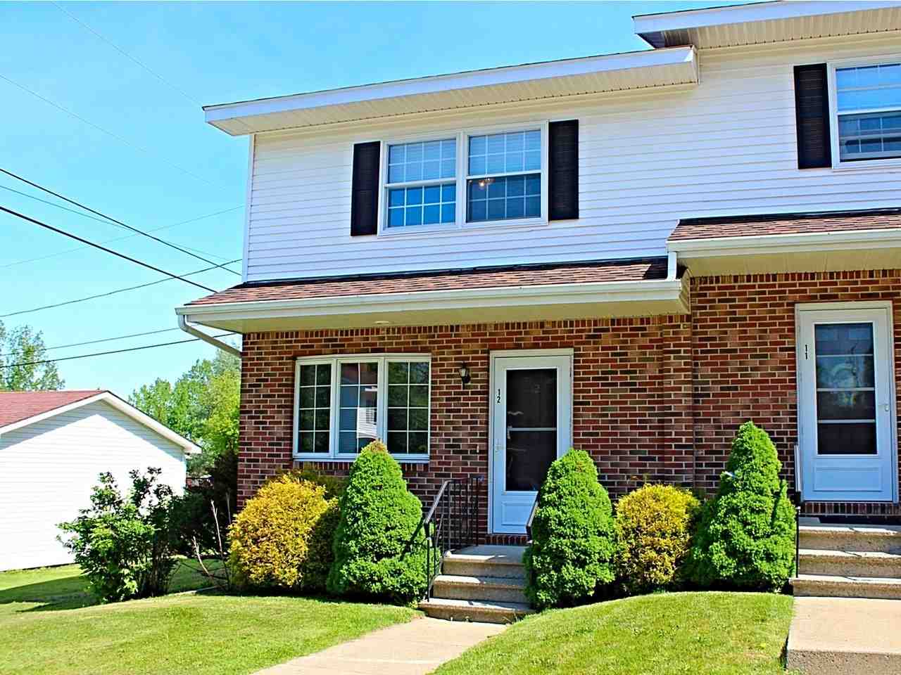12 Howard Estate
