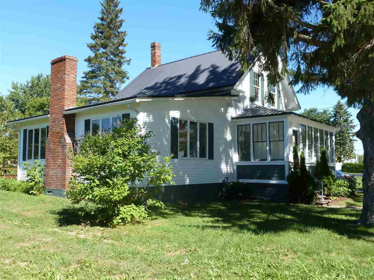 12 Hunt Street