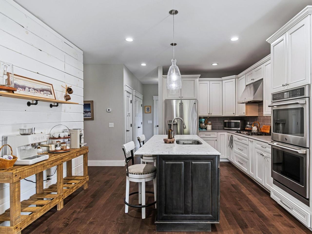 12 Kristen Drive