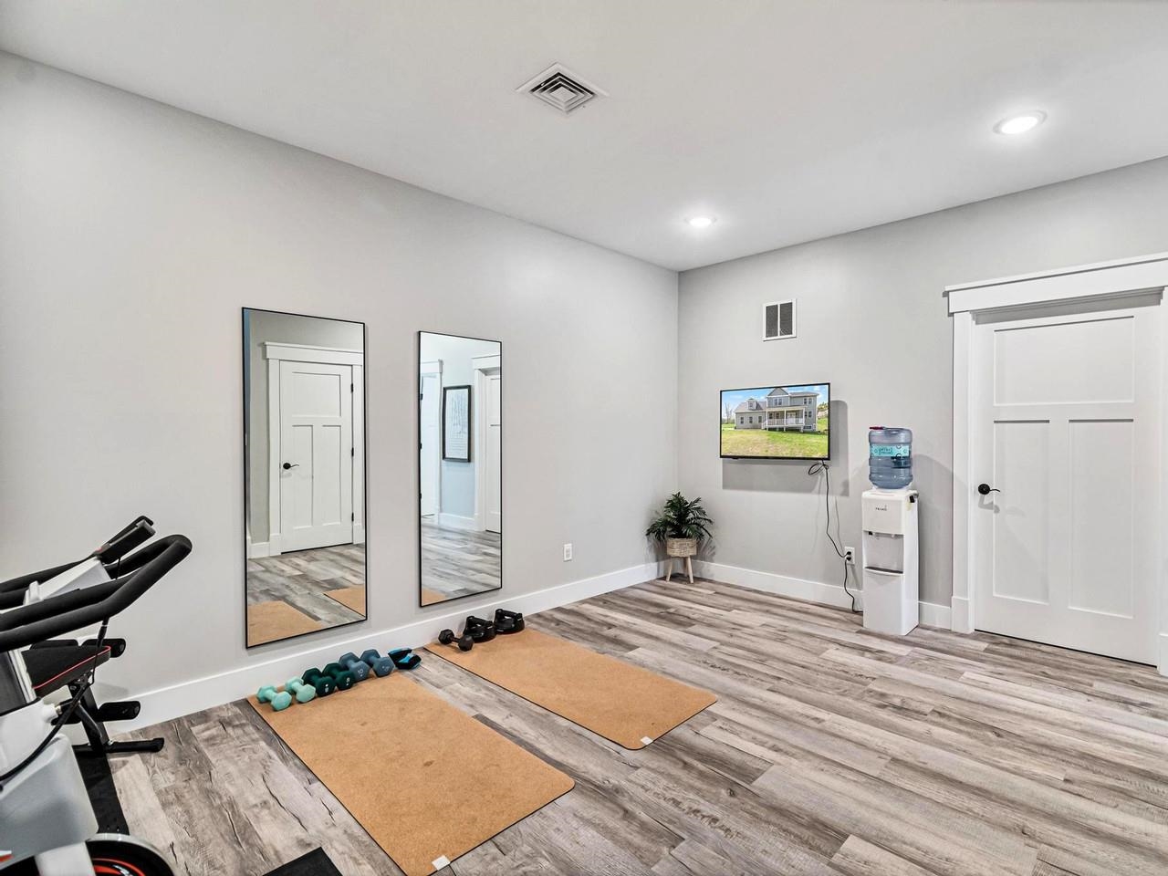 12 Kristen Drive