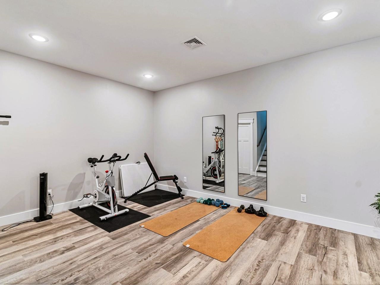12 Kristen Drive