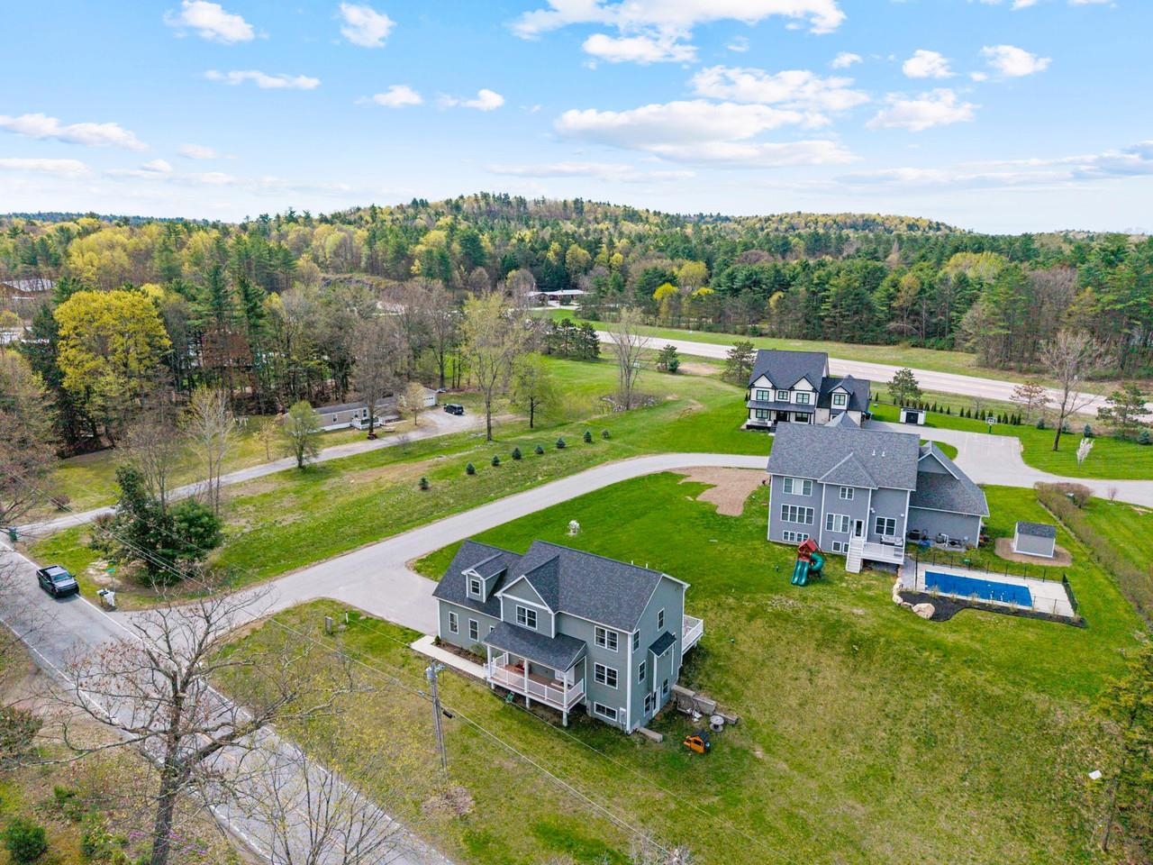 12 Kristen Drive