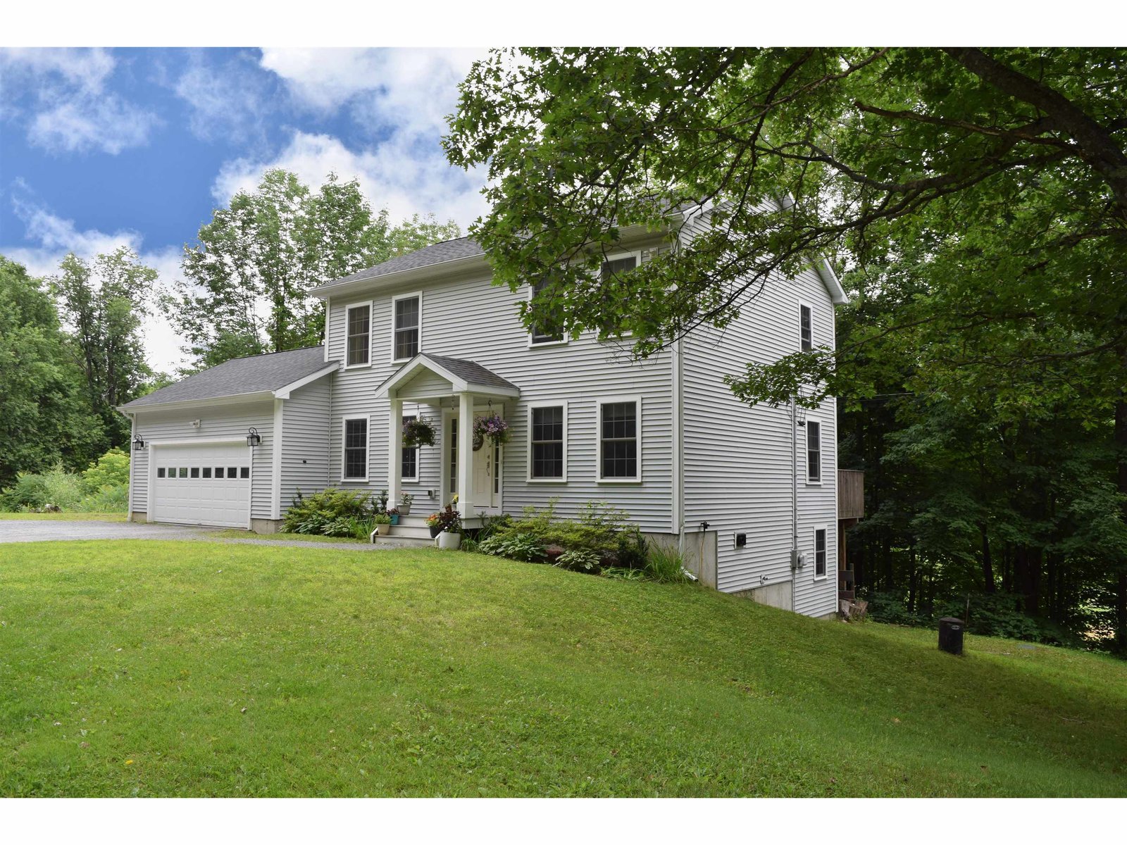 12 Maple Ridge Road