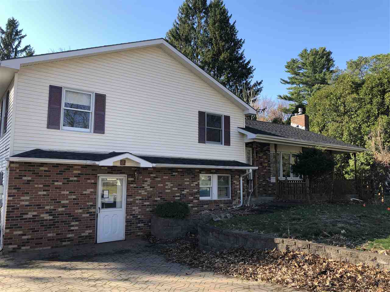 12 Maplewood Lane
