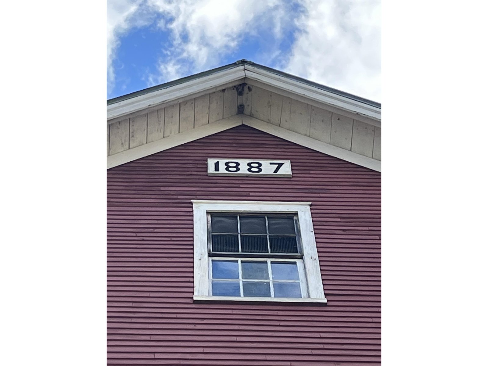 12 N College Street
