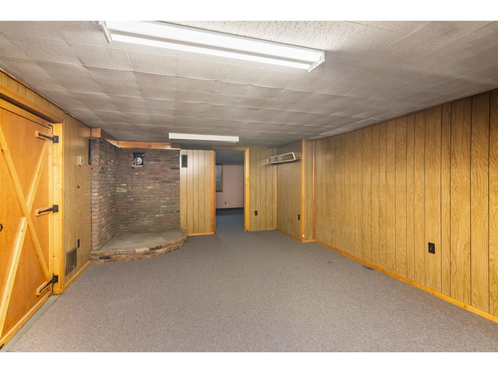 12 Pinecrest Drive