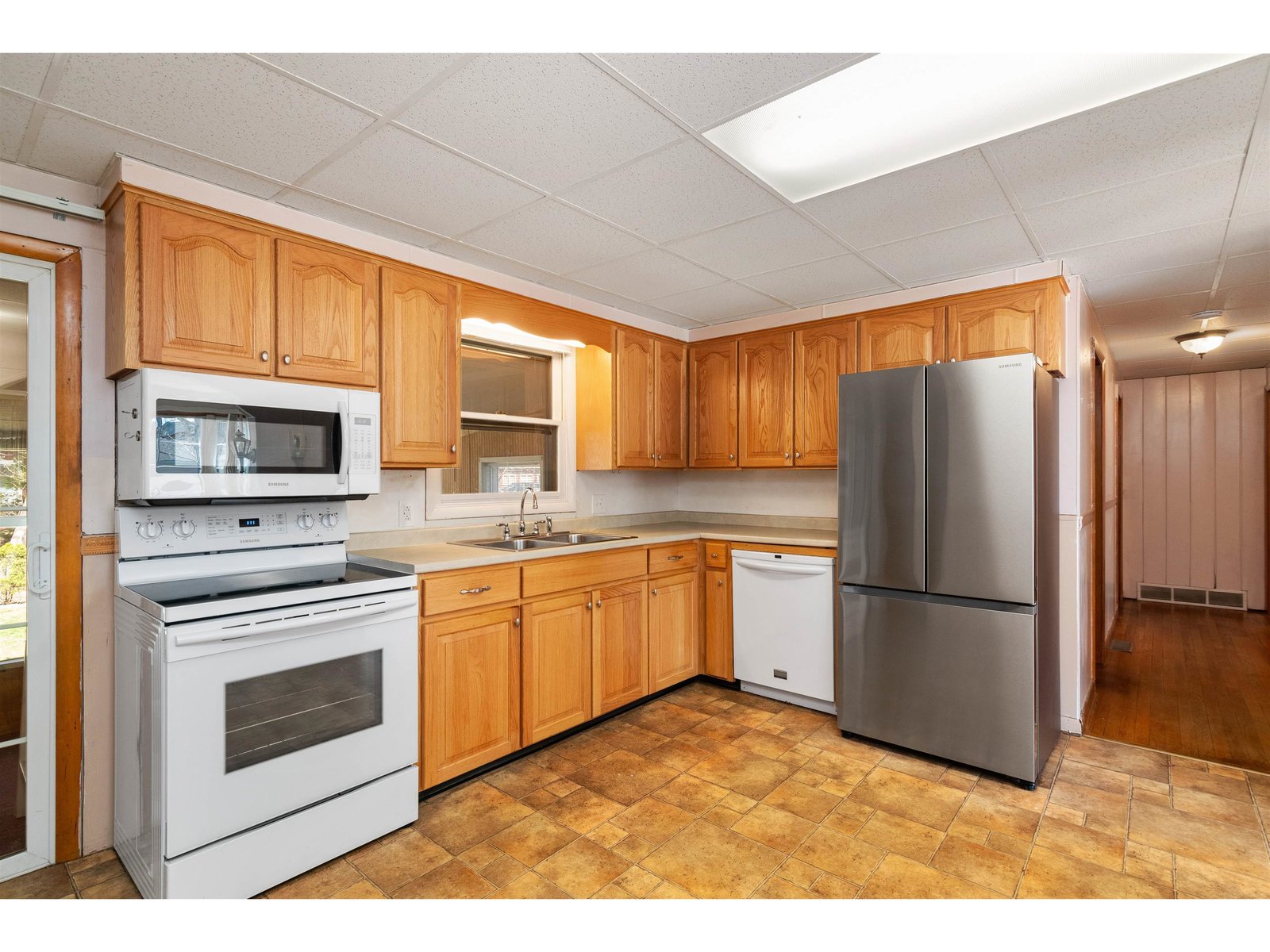 12 Pinecrest Drive