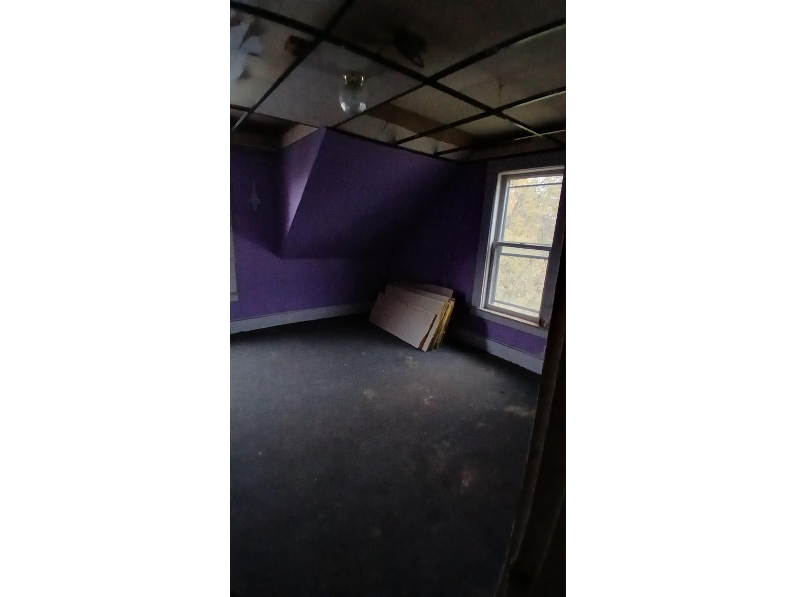 12 Pleasant Street