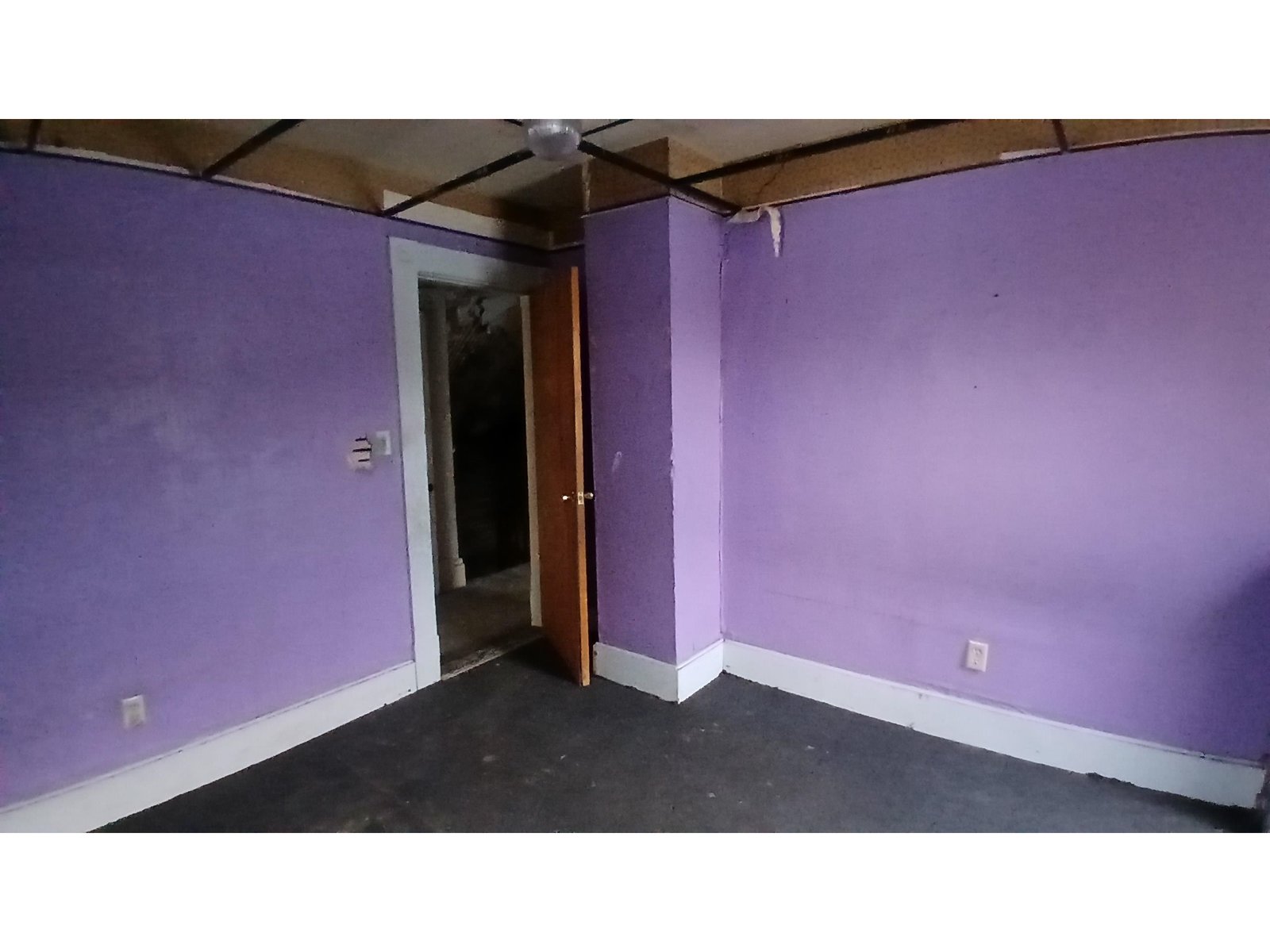 12 Pleasant Street