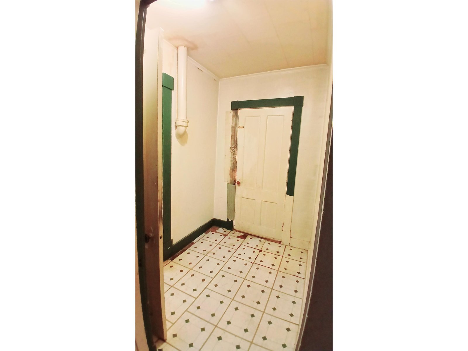 12 Pleasant Street