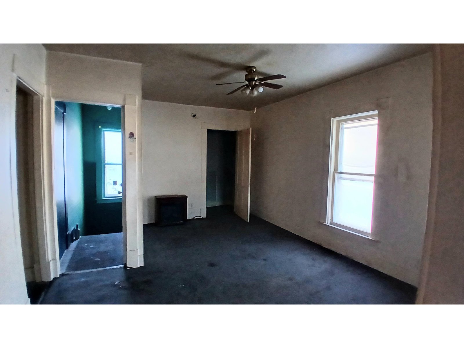 12 Pleasant Street