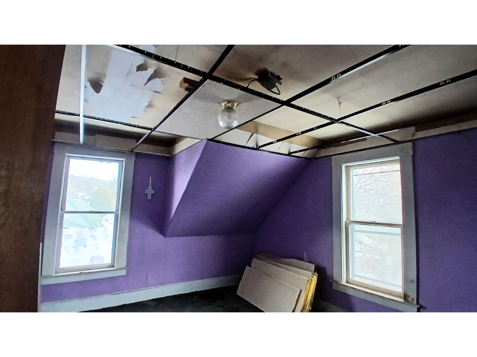 12 Pleasant Street