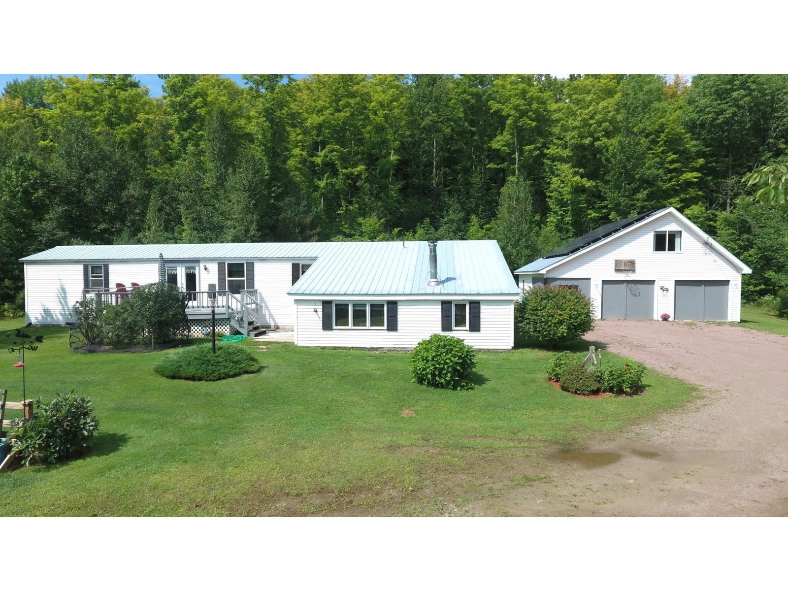 12 Roy Drive