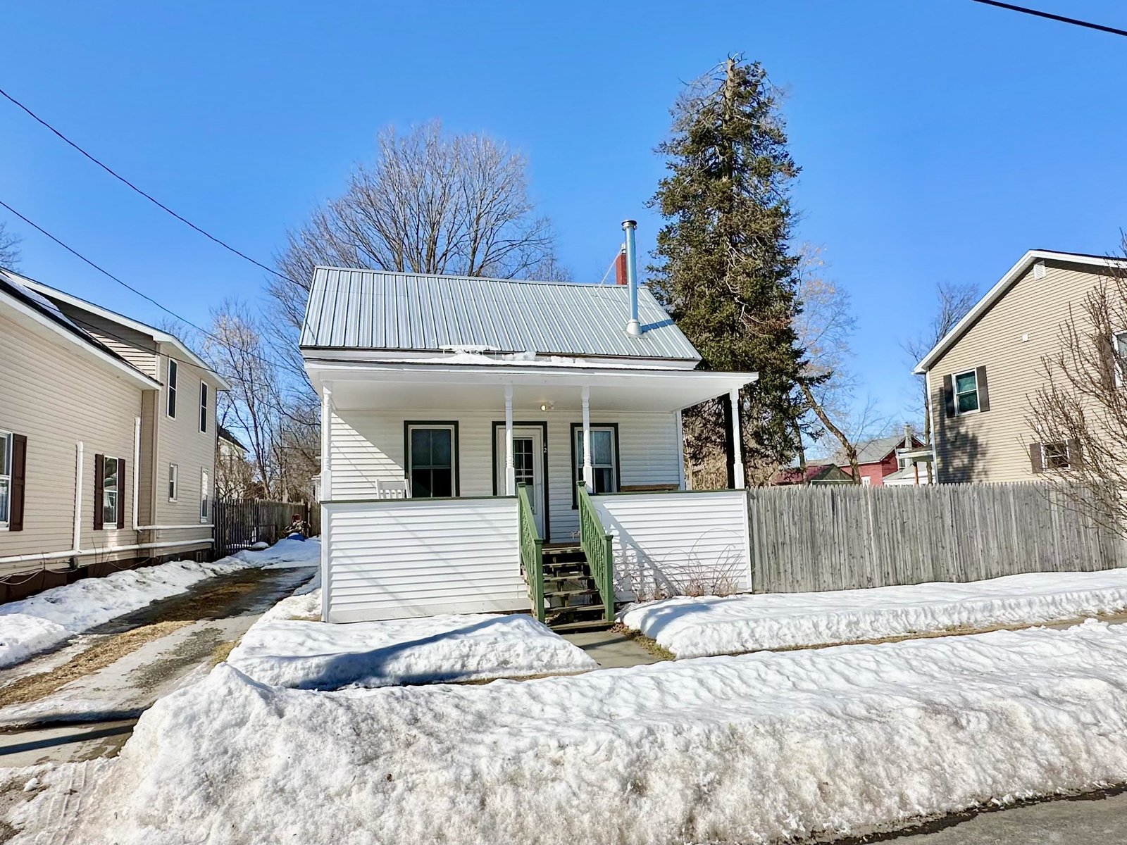 12 Spruce Street, St. Albans City