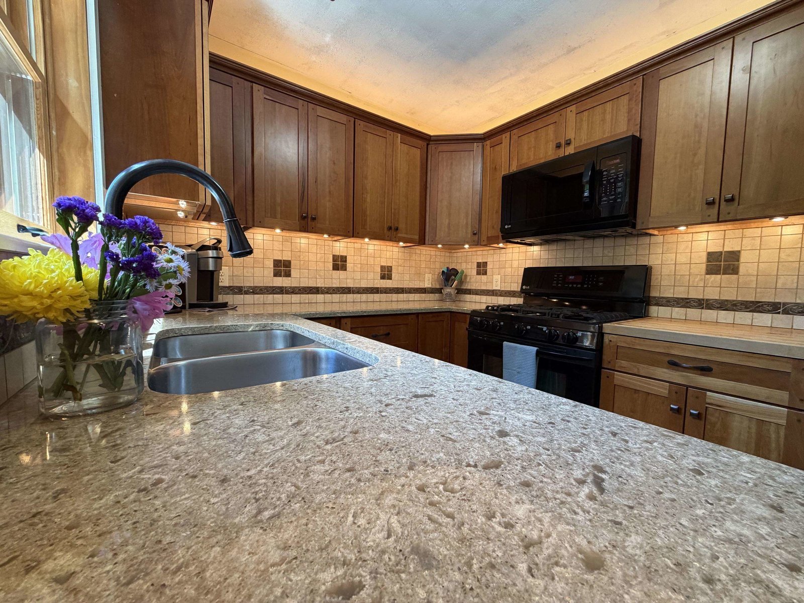 Beautiful granite counters