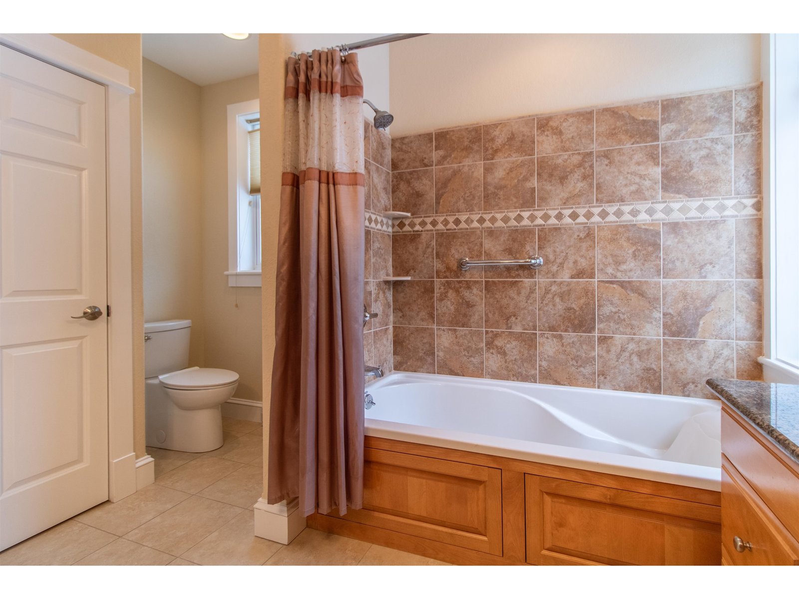 120 Pepin Drive, Unit B-6