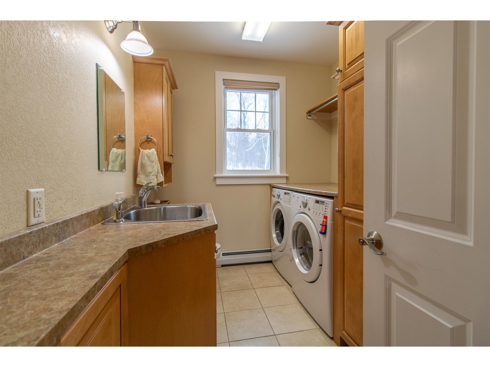 120 Pepin Drive, Unit B-6