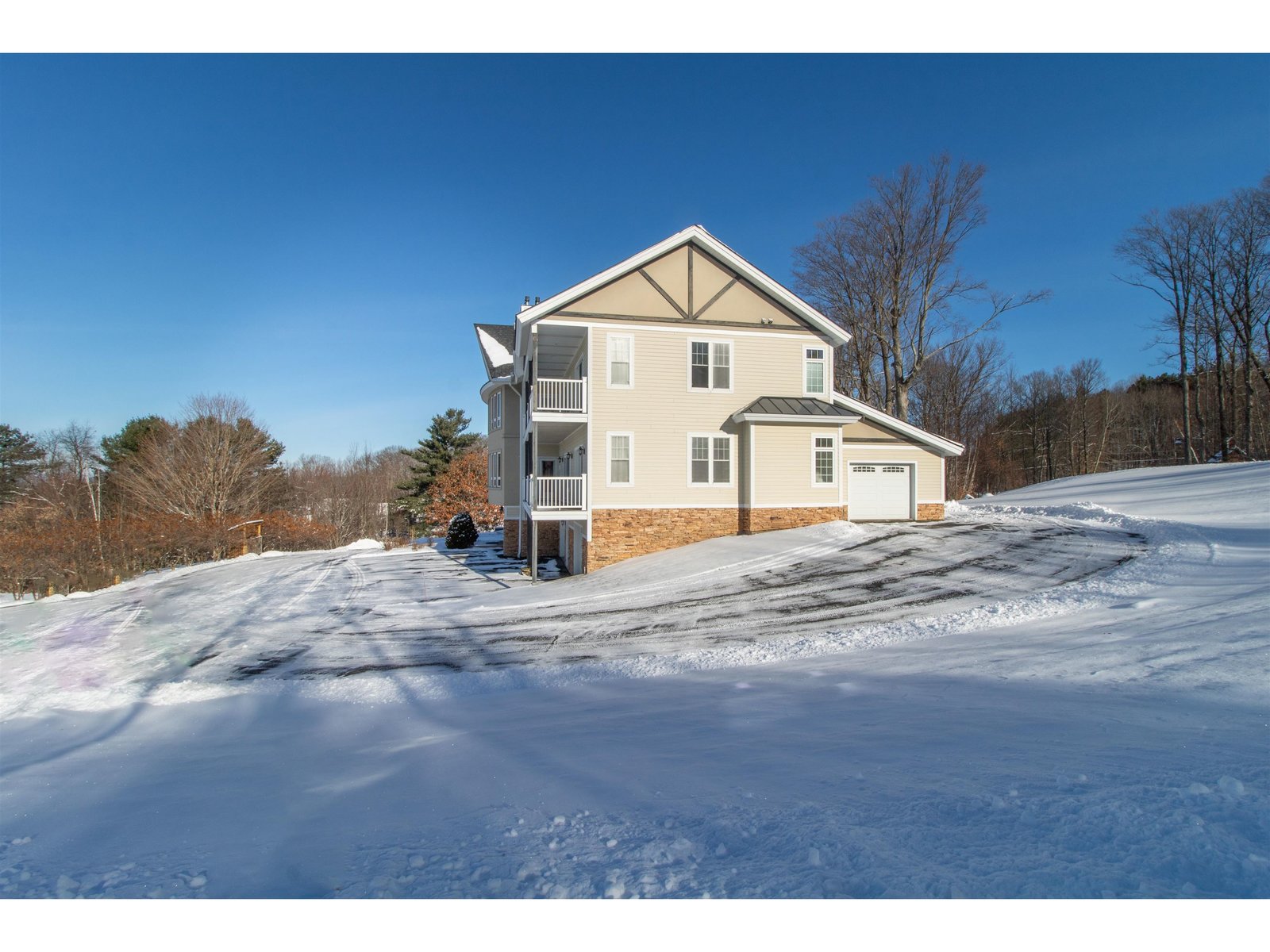 120 Pepin Drive, Unit B-6