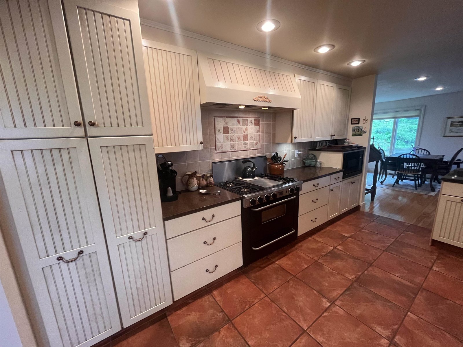 120 Ridgeview Road