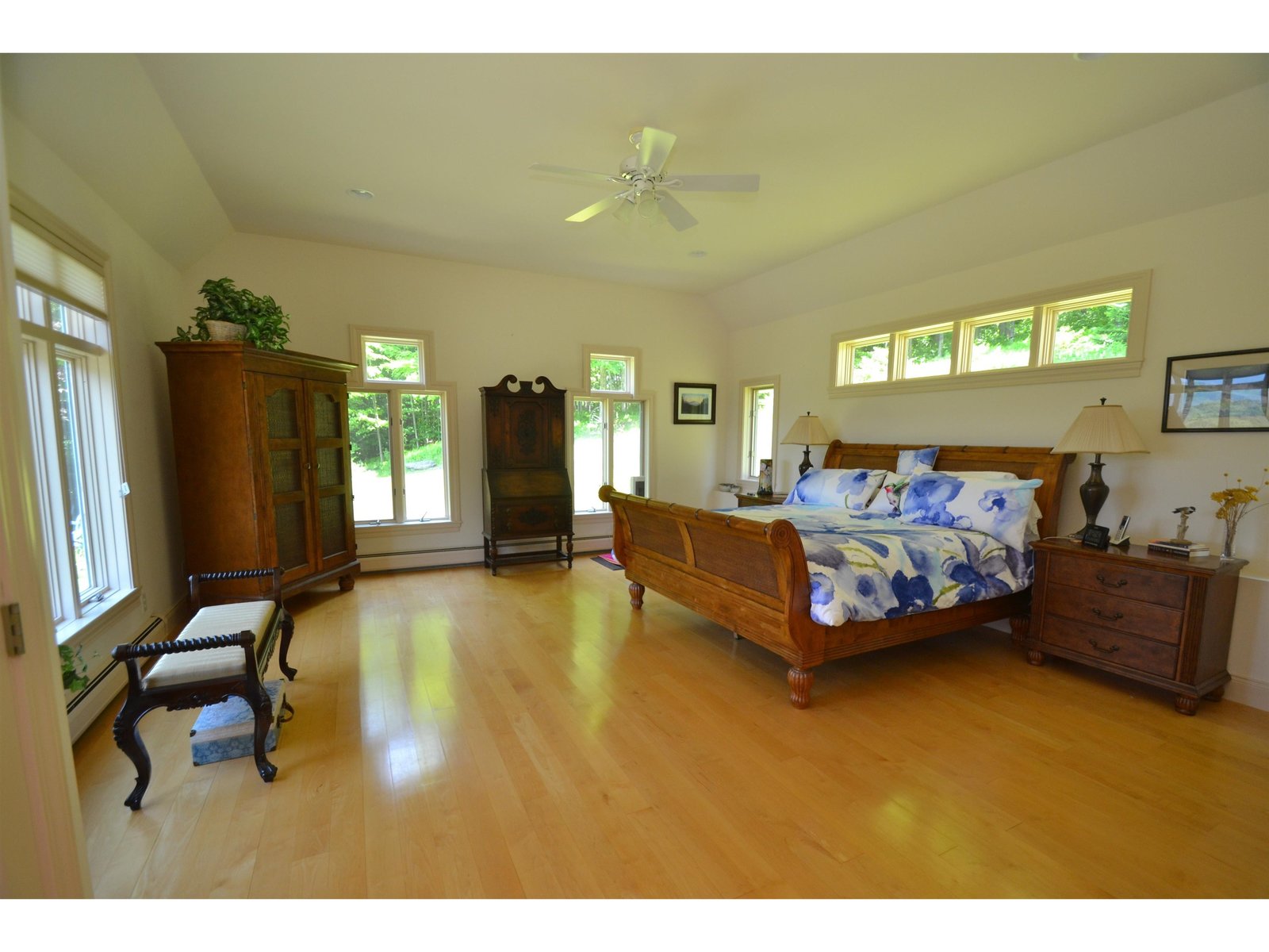 120 Ridgeview Road