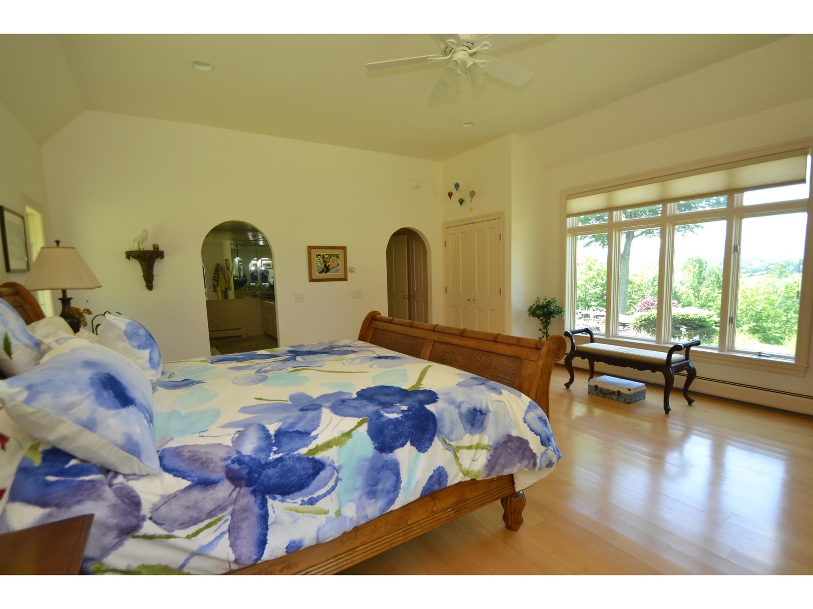 120 Ridgeview Road