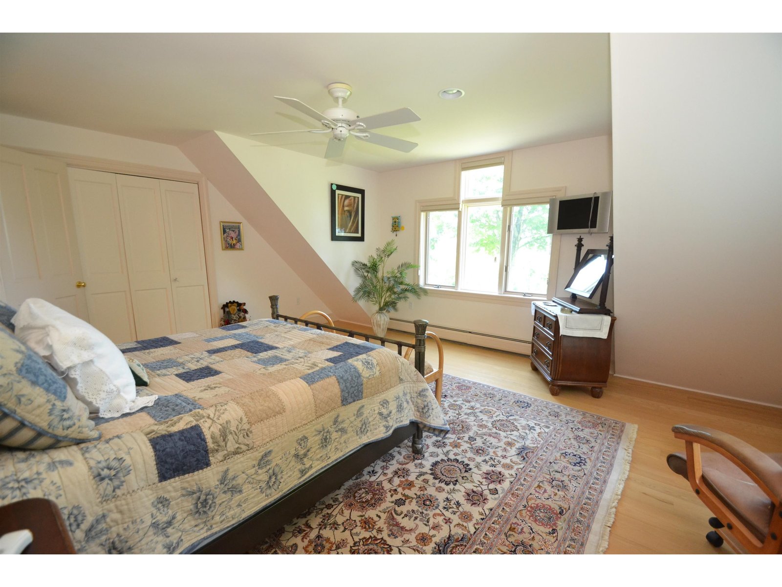 120 Ridgeview Road
