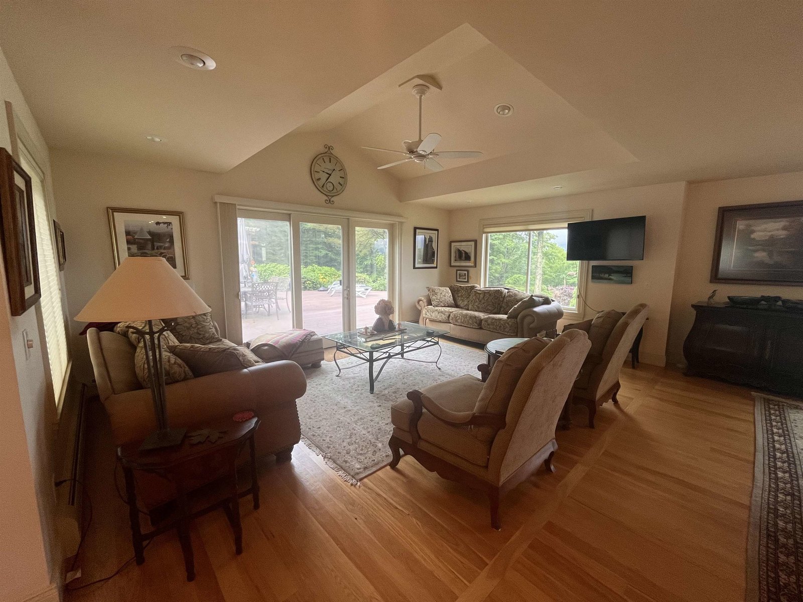 120 Ridgeview Road
