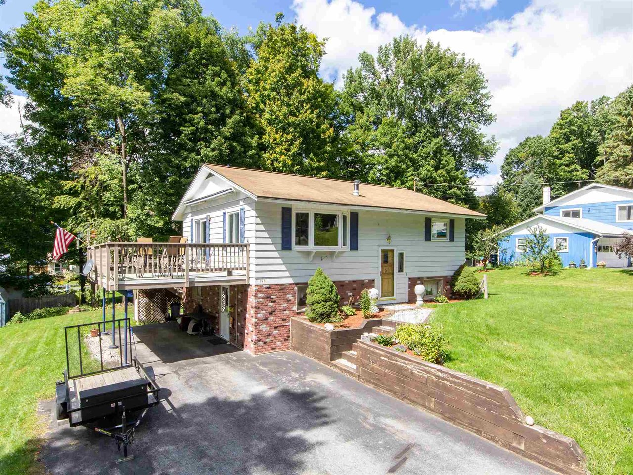 120 Woodland Drive
