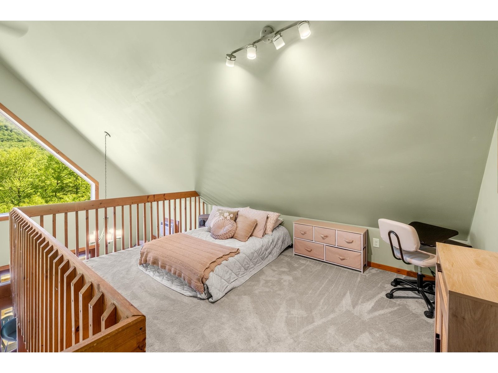 1200 Codding Hollow Road