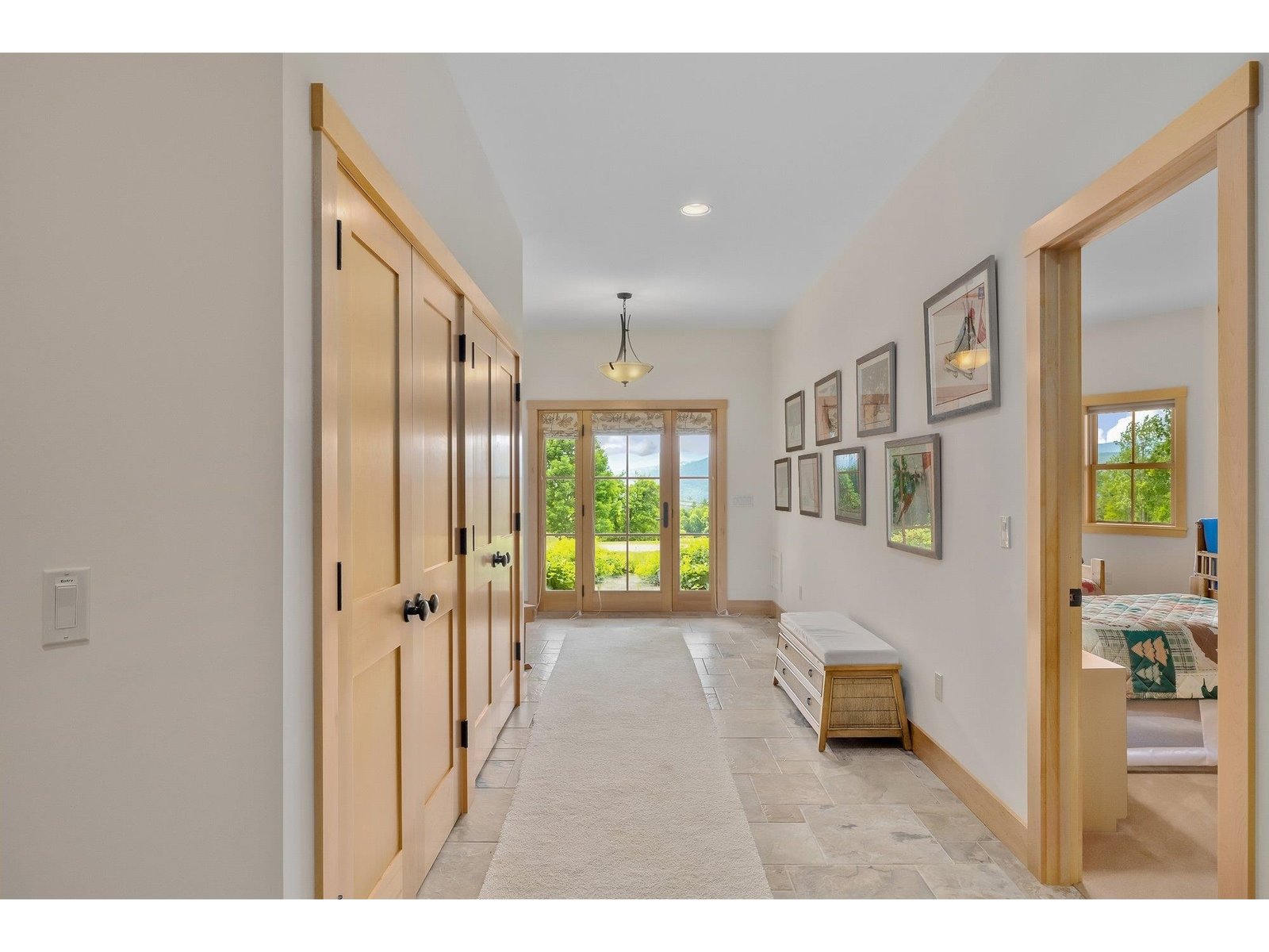 1201 Common Road