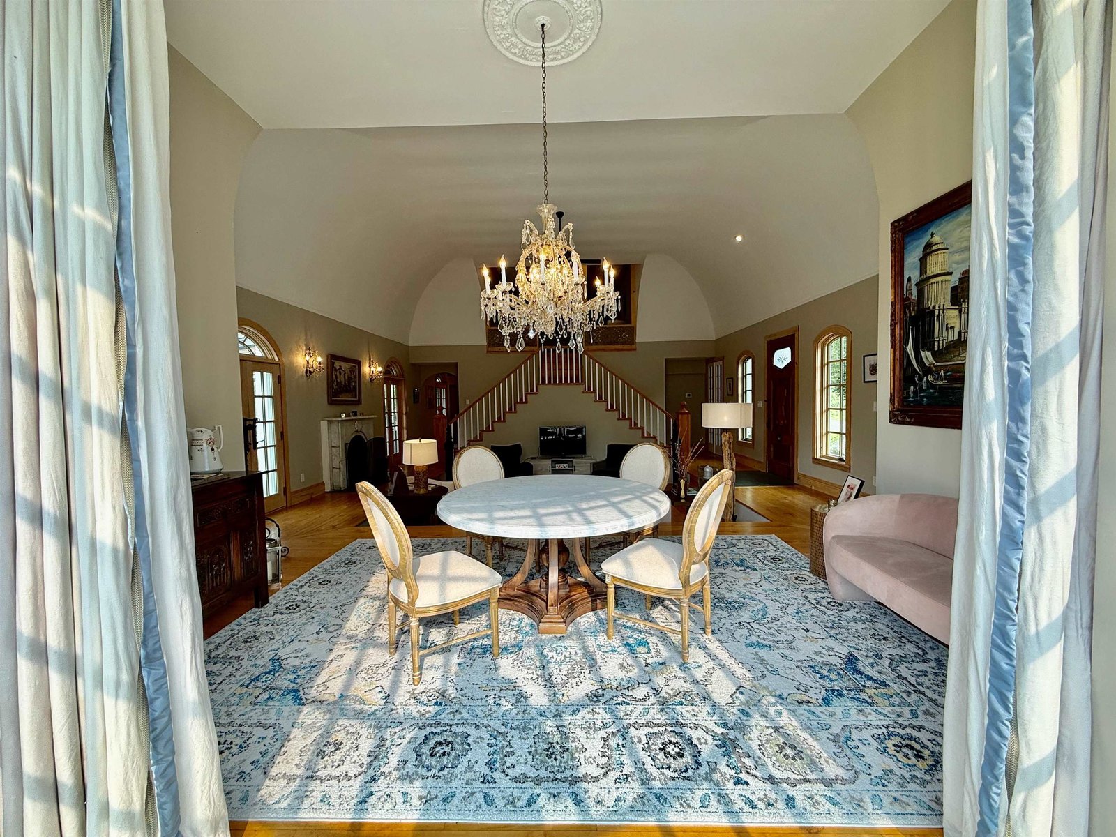 View towards dining area