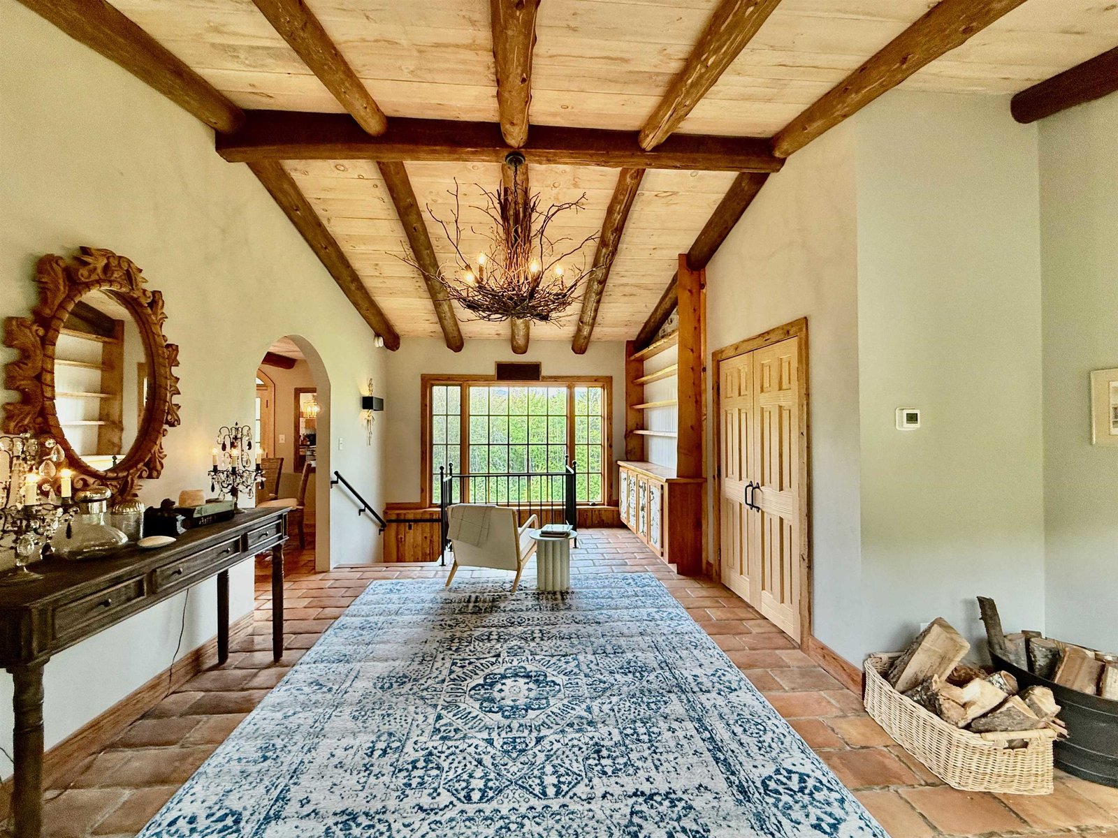 Welcoming Foyer
