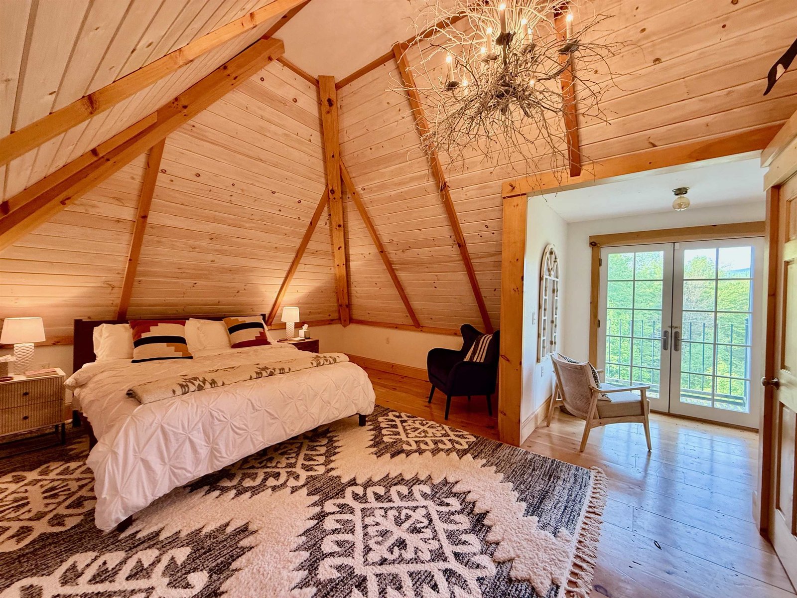 Guest house upper level sleeping area